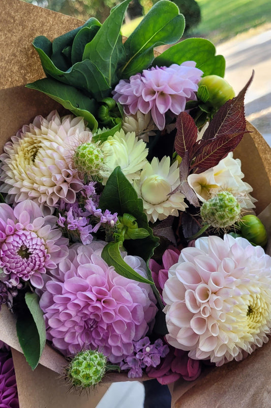 A summer of Fresh Flowers. Bi-Weekly (Delivery) July-October